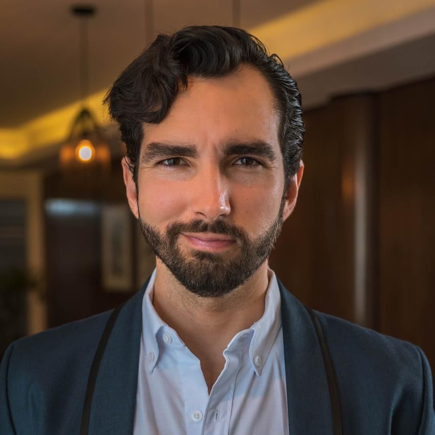 Alex Schirp Finanzas