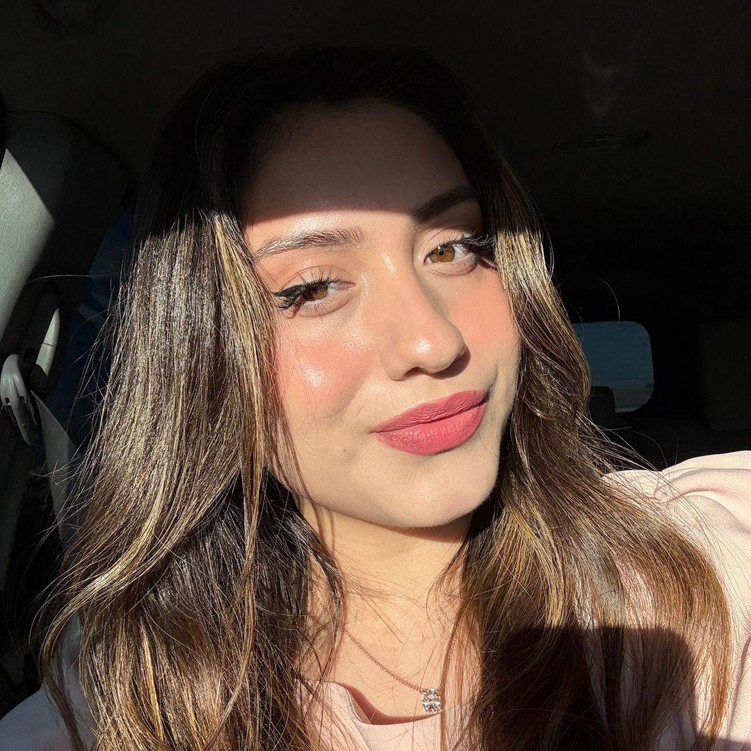 @Arely | Latina Content Creator 프로필