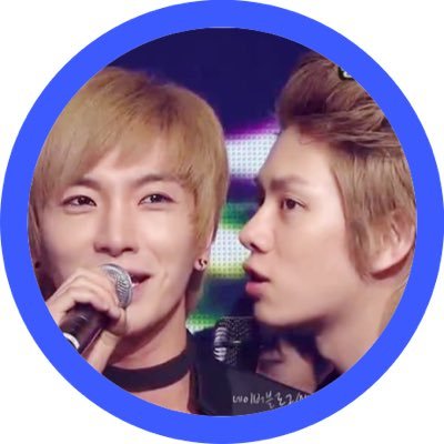 💙 히로코 (𝓗𝓲𝓻𝓸𝓴𝓸)💙