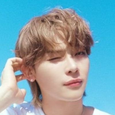 ニコニコ😊ʙᵃᶜᵏᵗᵒᴸⁱᶠᵉᵕ̈*