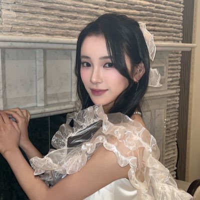 𝙈𝙚𝙨𝙗𝙚𝙡𝙡𝙚𝙨𝙥𝙡𝙪𝙢𝙚𝙨