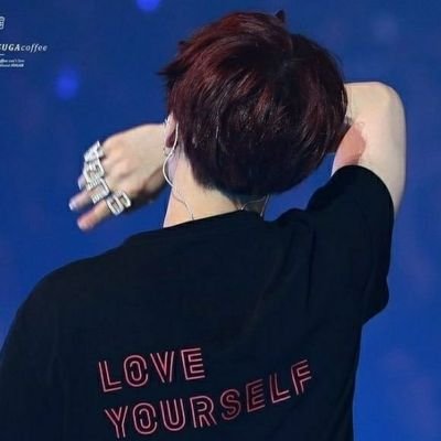 りょう⟭⟬💜⟬⟭