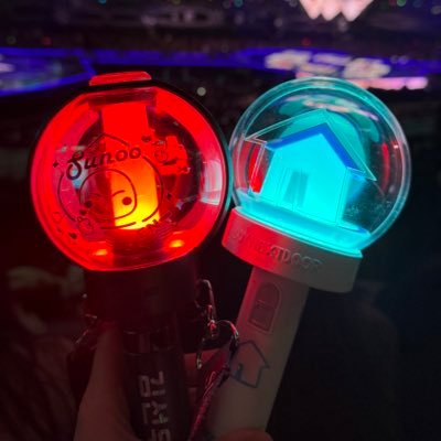 みき🍑ྀི◡̈🦊◡̈