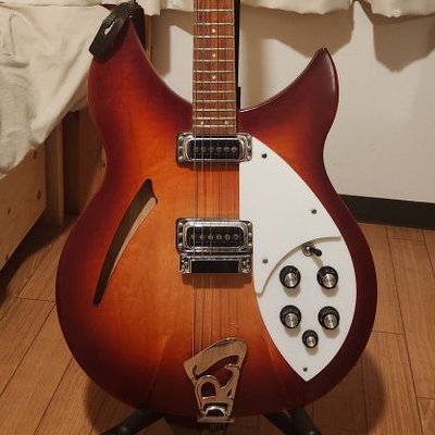 海の底で物言わぬ蟹