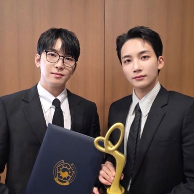 Baby Kiss Kiss Kiss Kiss 絡まって