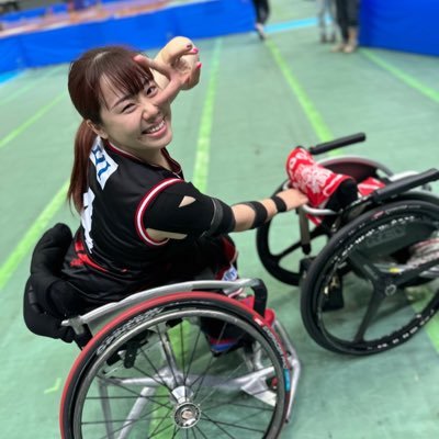 柳本あまね / Amane Anna Yanagimoto