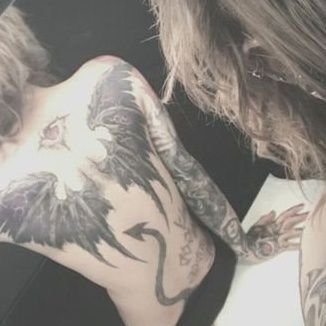 れれ 𖧷 取引垢ですが仲良くして下さる方嬉しいです✨