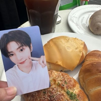 m☺︎