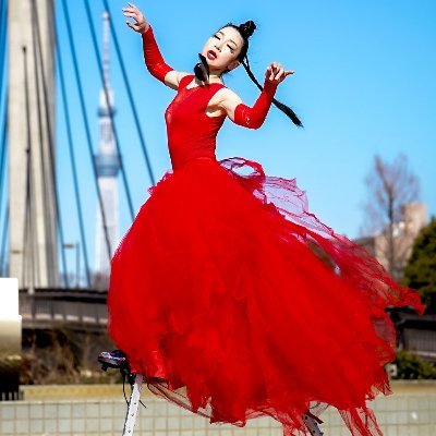 AYUMI 竹馬フラフープの母