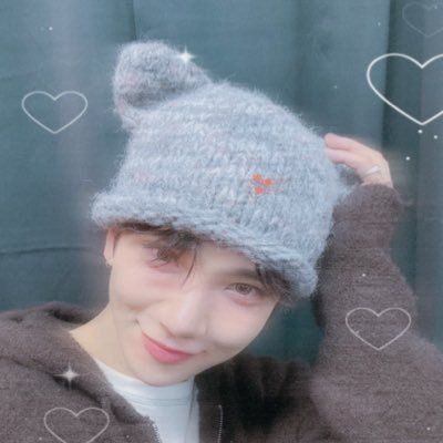 (⑅•ᴗ•⑅)◜..°♡