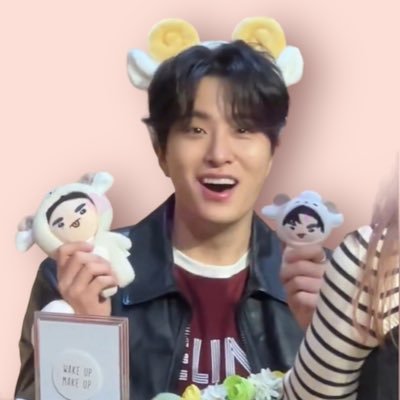 제이🌙じぇいᵕ̈*