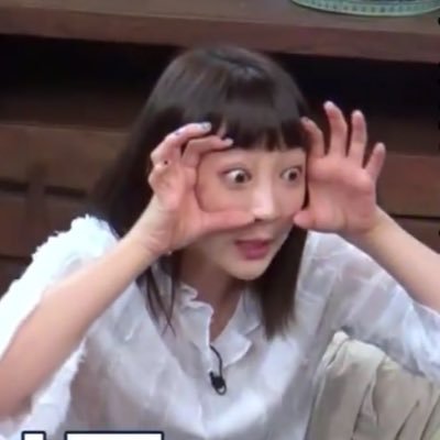 👁