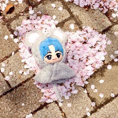 アズサ
