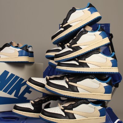 ljr工場スニーカー