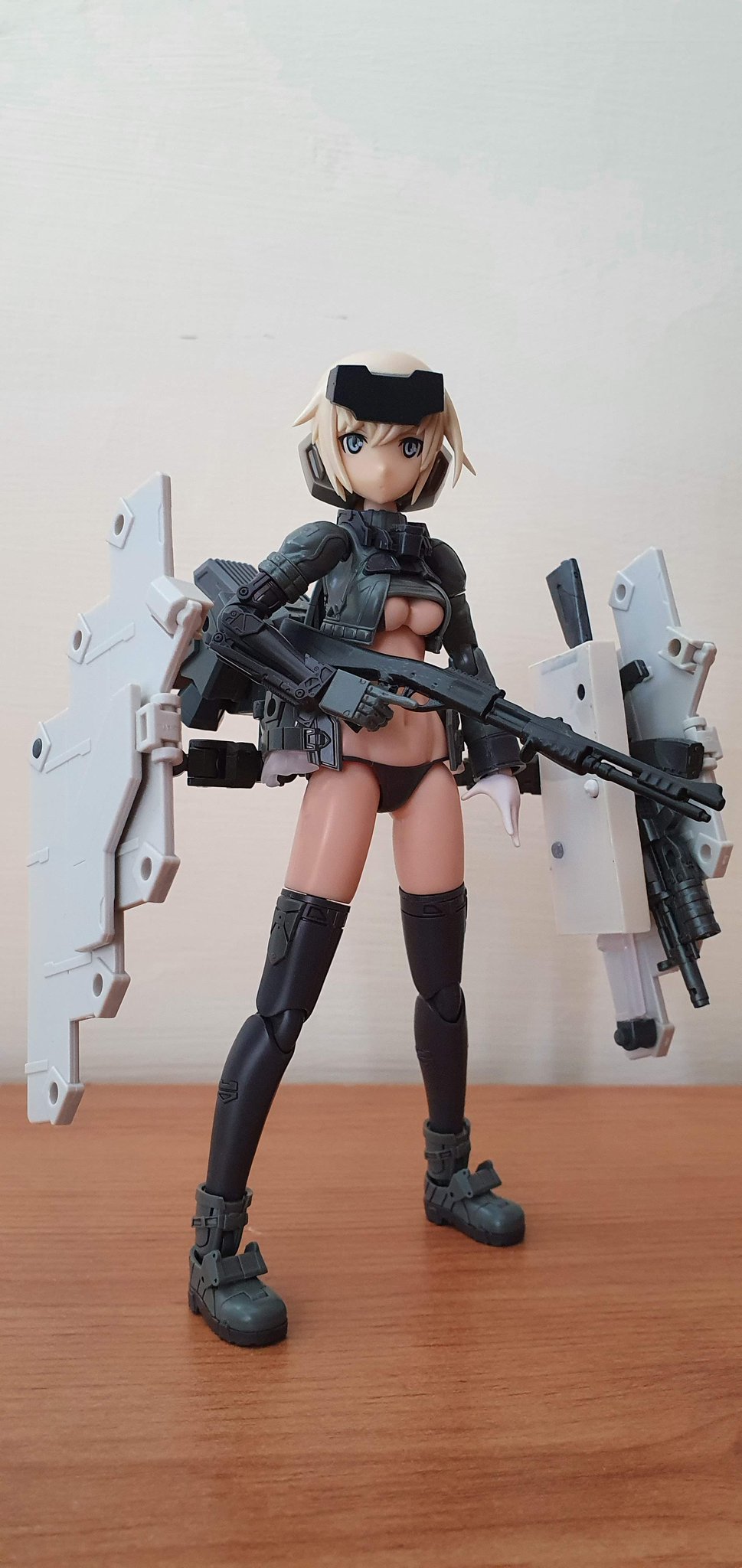 福特。阿信(Xin)