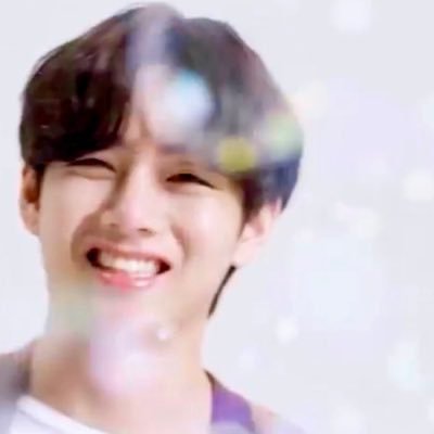 hanLS優希🩷Thv Ⓥ｡:*❅ ･ﾟ.ﾟ❅･❄️