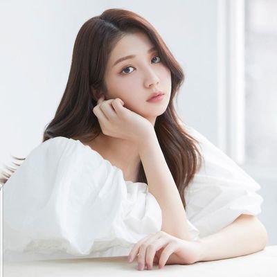 平井桃伽（モモカ）official