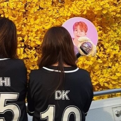 ᴍ ɪ ʀ ɪ (´•᎑•`)