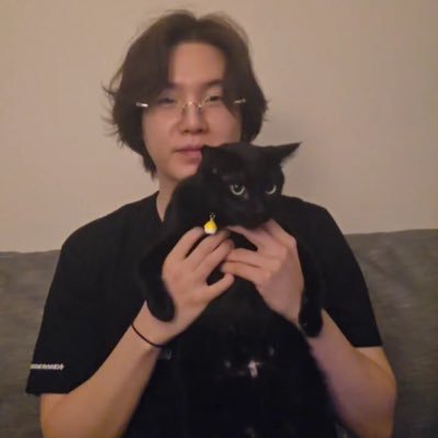 dia.1981 LoveMyYoongi⟭⟬ 🍊࣪𓏲𓍯ᥫ᭡₊⊹ ˑ𓂃