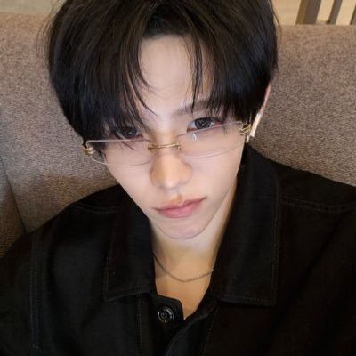 ( ˶ ᷇ 𖥦 ᷆ ˵ )