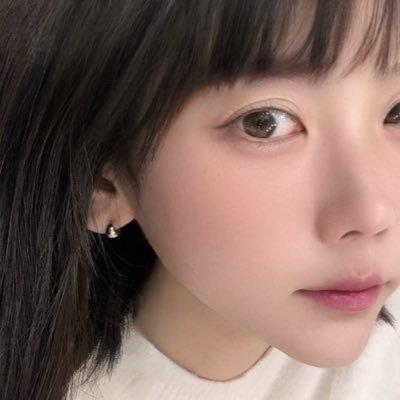 りの🌸コスメ大好き社畜系OL