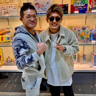 やっくん🌈ぽんず