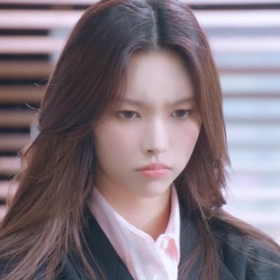 Baek is not cute anymore