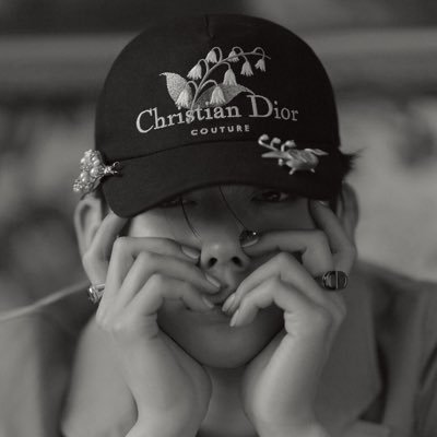 ミ ン ホ　🐰🍁