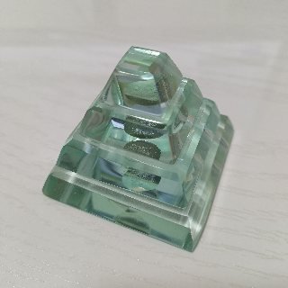 やのまん