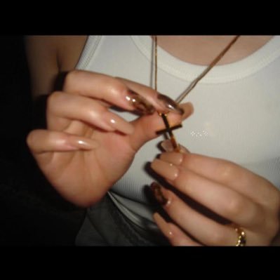 アルノのほくろアルノ??