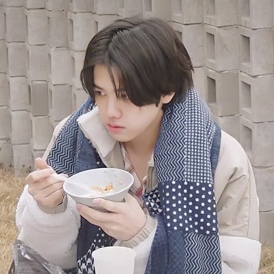 𝐲 𝐮 - 𝐧 𝐚