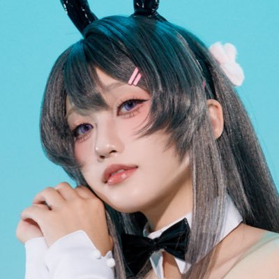 Cienしファンクラブ (Cien cosplay)