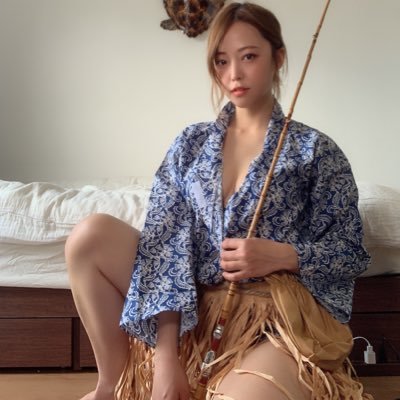 グラドル吉野七宝実のファンクラブ (吉野七宝実)