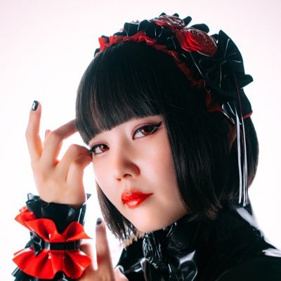 2代目口枷屋モイラ (あかねこ)