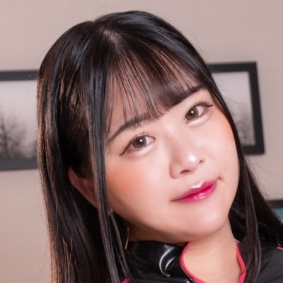 星乃うめの自撮り部屋🤳 (星乃うめ🍼)