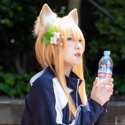 ろこむちゃんを養う会 (ろこむ)