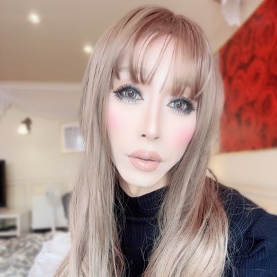 heavy makeup 志乃 (志乃)