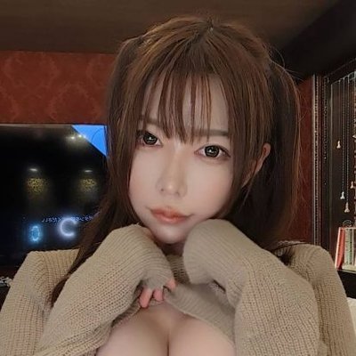 奈々の尻尾ファンティア (松岡奈々)