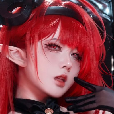 嗑瓜子的渊秧 (渊秧)